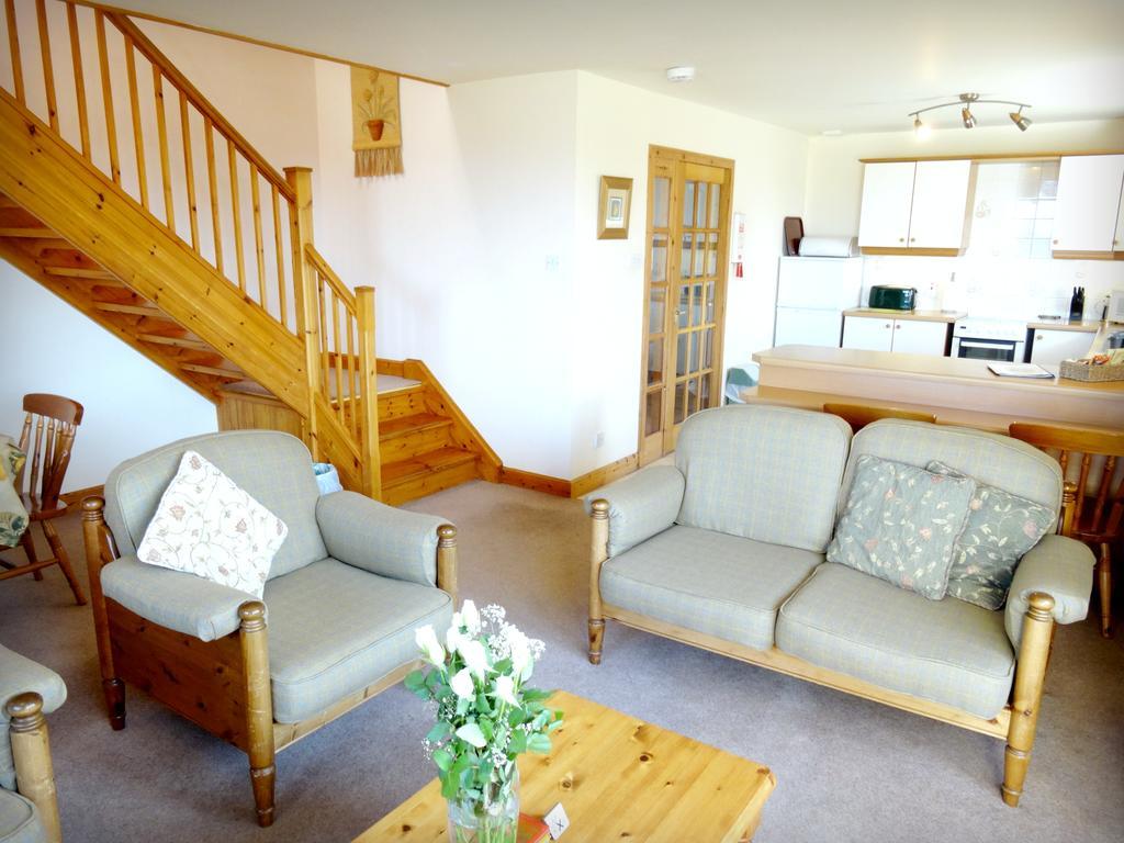 Carden Holiday Cottages - Elgin Crook of Alves Екстер'єр фото